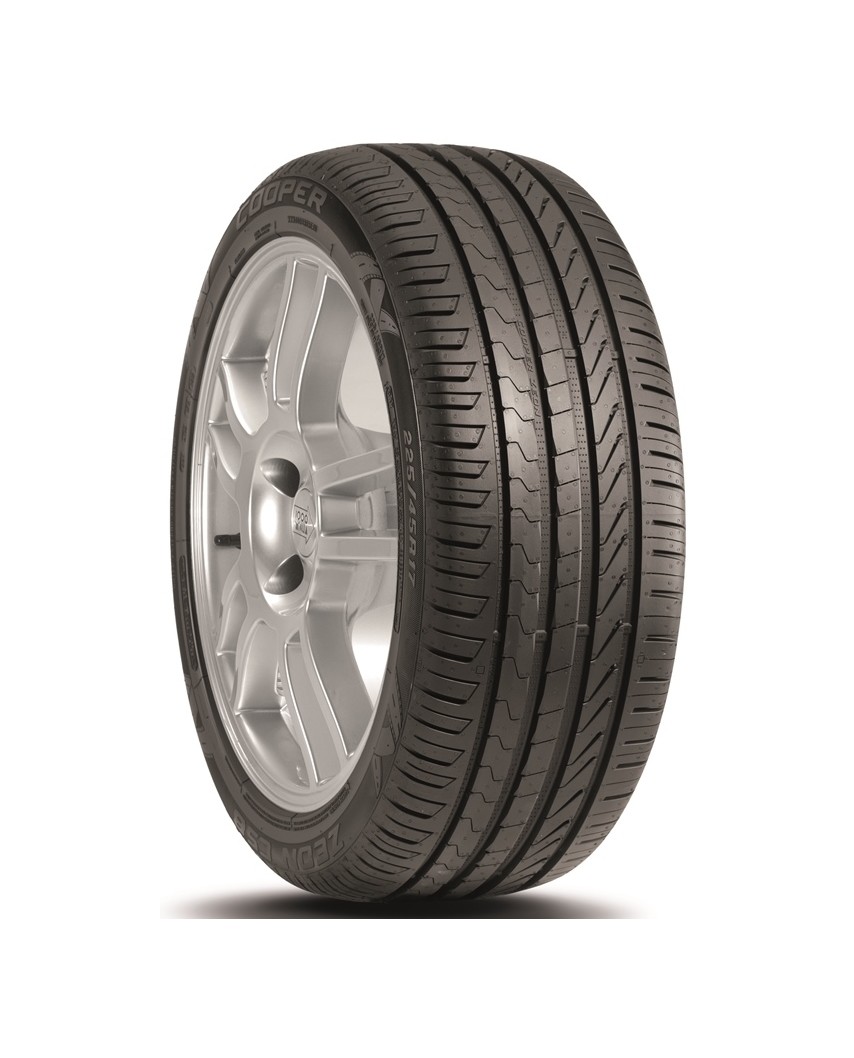 215/50R17 95W XL ZEON CS8